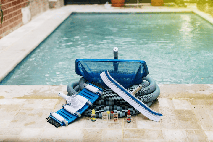 The Pool Maintenance Industry