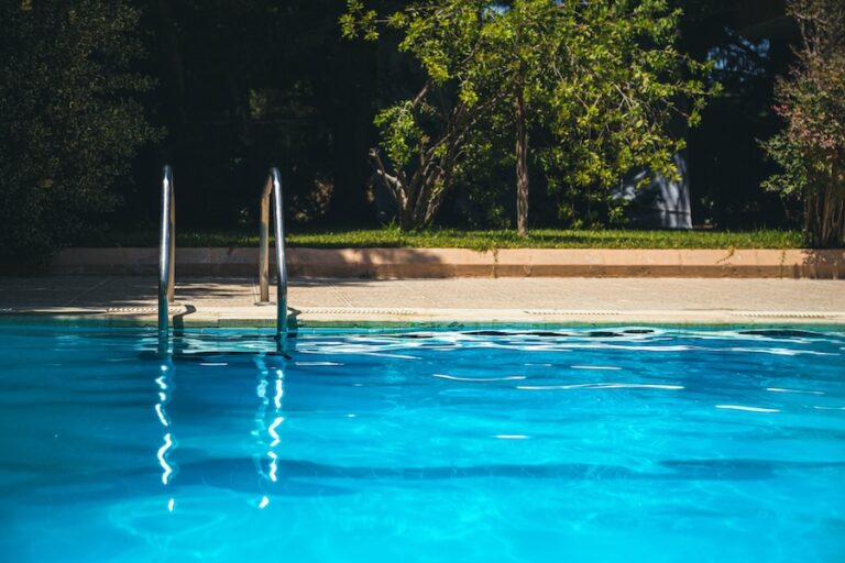 Pool Repair and Pool Equipment Services